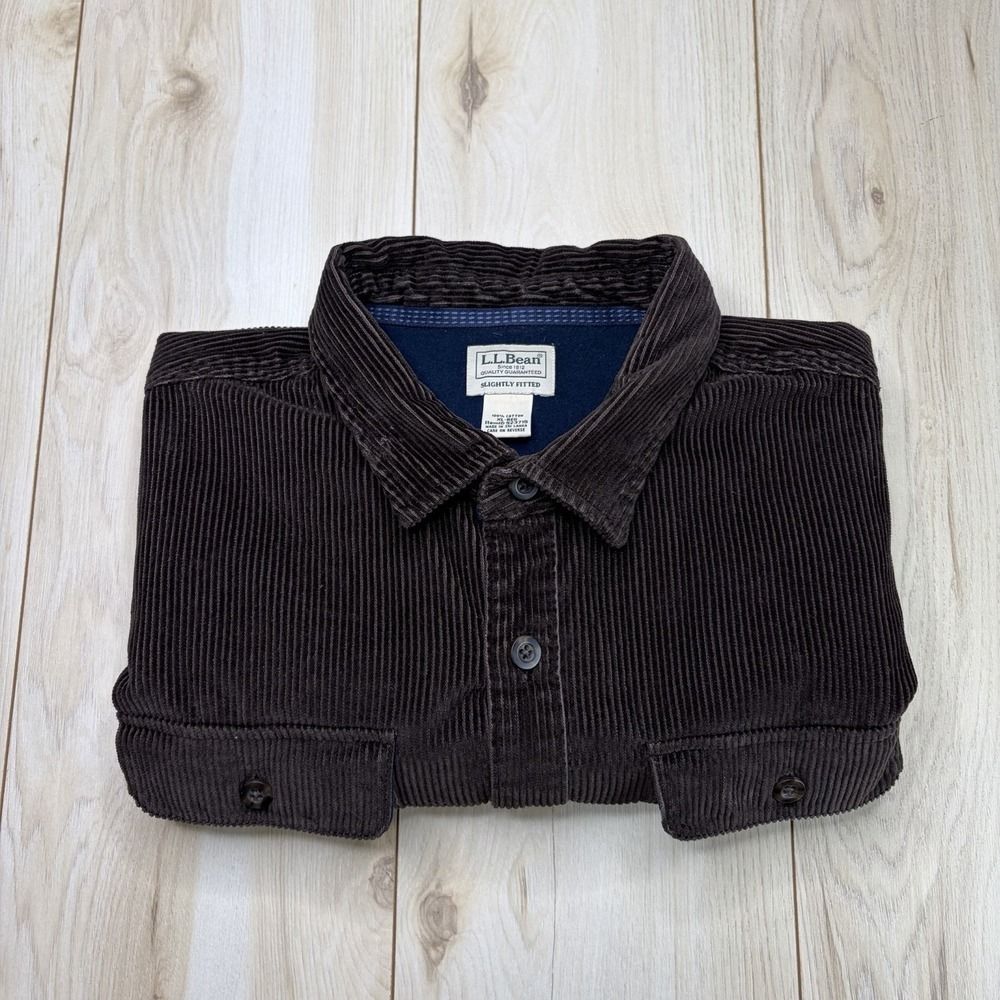 L.L. Bean Men Corduroy Button Up Shirt Long Sleeve Brown Size XL Slightly Fitted